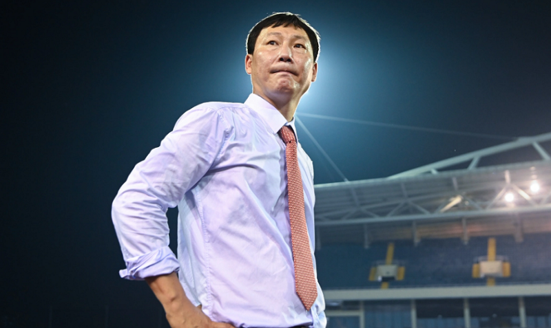 HLV Kim Sang Sik: ‘Chúng tôi sẽ cố gắng chuẩn bị chu đáo nhất cho trận lượt về’